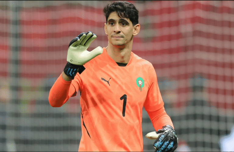 ياسين بونو أول لاعب مغربي يعلق على تتويج أسود الأطلس بـ“كان 2025”