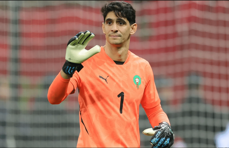 ياسين بونو أول لاعب مغربي يعلق على تتويج أسود الأطلس بـ“كان 2025”