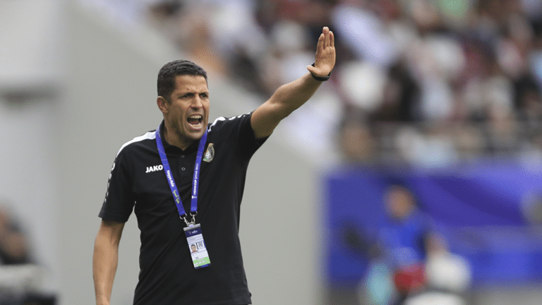 الحسين عموتة منتخب ليبيا