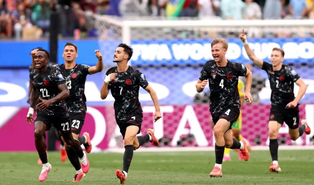 كندا تتأهل إلى ثمن نهائي مونديال 2026