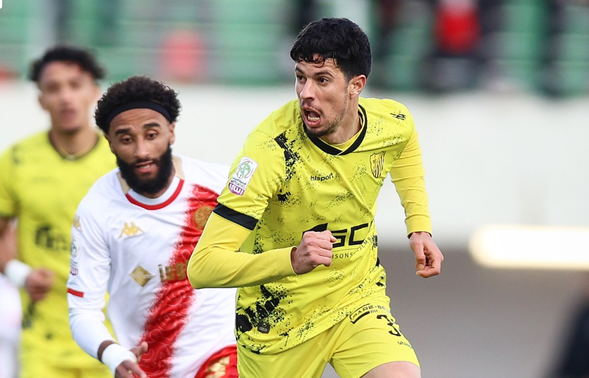 هدف الجبالي في مرمى الوداد يشعل المنصات العالمية ويقوده نحو ترشيحات بوشكاش
