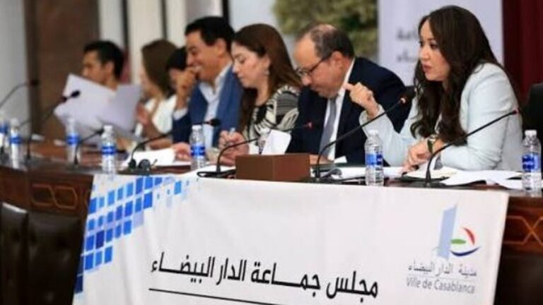 فوضى دورة مجلس جماعة الدار البيضاء.. الرميلي تعلق الجلسة بسبب خلافات منتخبين