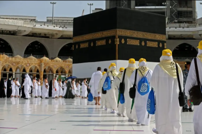 مؤسسة محمد السادس تفتح باب الاستفادة من منحة الحج موسم 1448 هـ/2027م