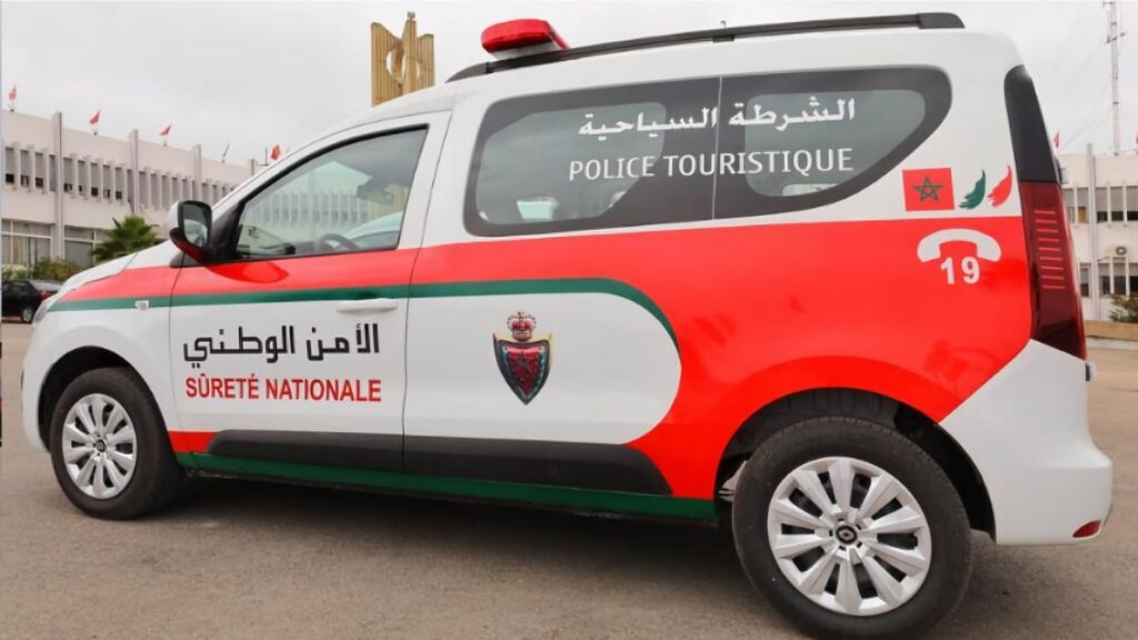 توقيف مشتبه فيهما بالنصب والاحتيال بجرسيف ولاية أمن مراكش تنفي تعرض سائحة للنصب سرقة سيارة أجرة بالدار البيضاء محاولة قتل بالدار البيضاء