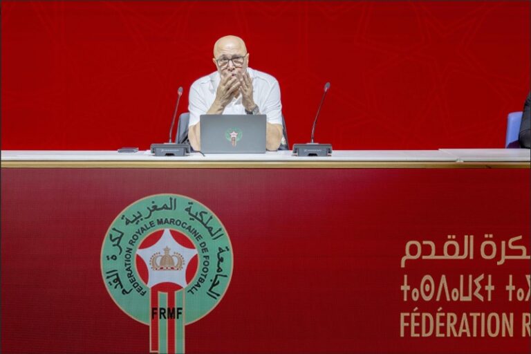 التكوين الكروي.. فتحي جمال:الرجاء والوداد في قلب استراتيجية الجامعة