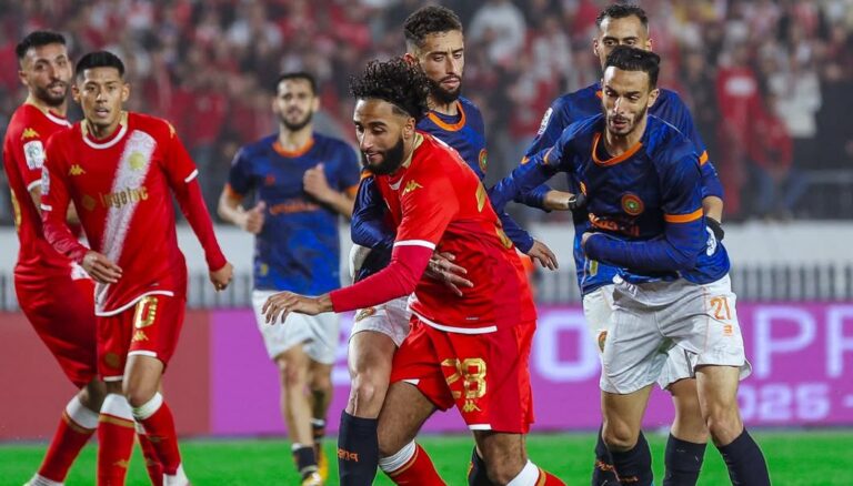 الوداد يطالب بتوقيف برمجة مبارياته والعصبة تكشف مواعيد المؤجلات