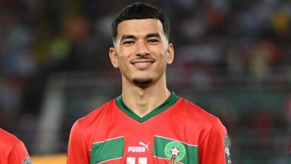 زكرياء الواحدي وكأس العالم.. طموح متزايد بعد التتويج بالحذاء الأسود