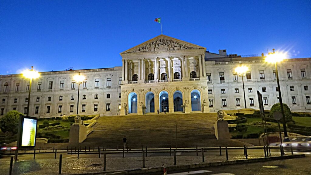 مقر البرلمان البرتغالي في لشبونة